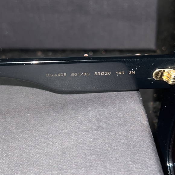 Dolce & Gabbana sunglasses - Picture 12 of 17